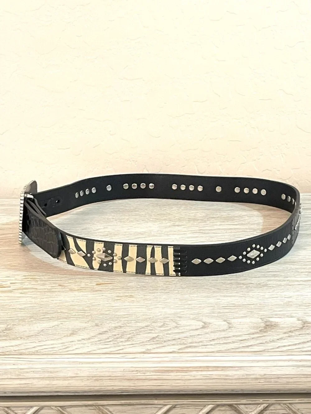Vintage Ariat Belt Black Leather Zebra Stripe Stud Silver Buckle 2007 Size 38